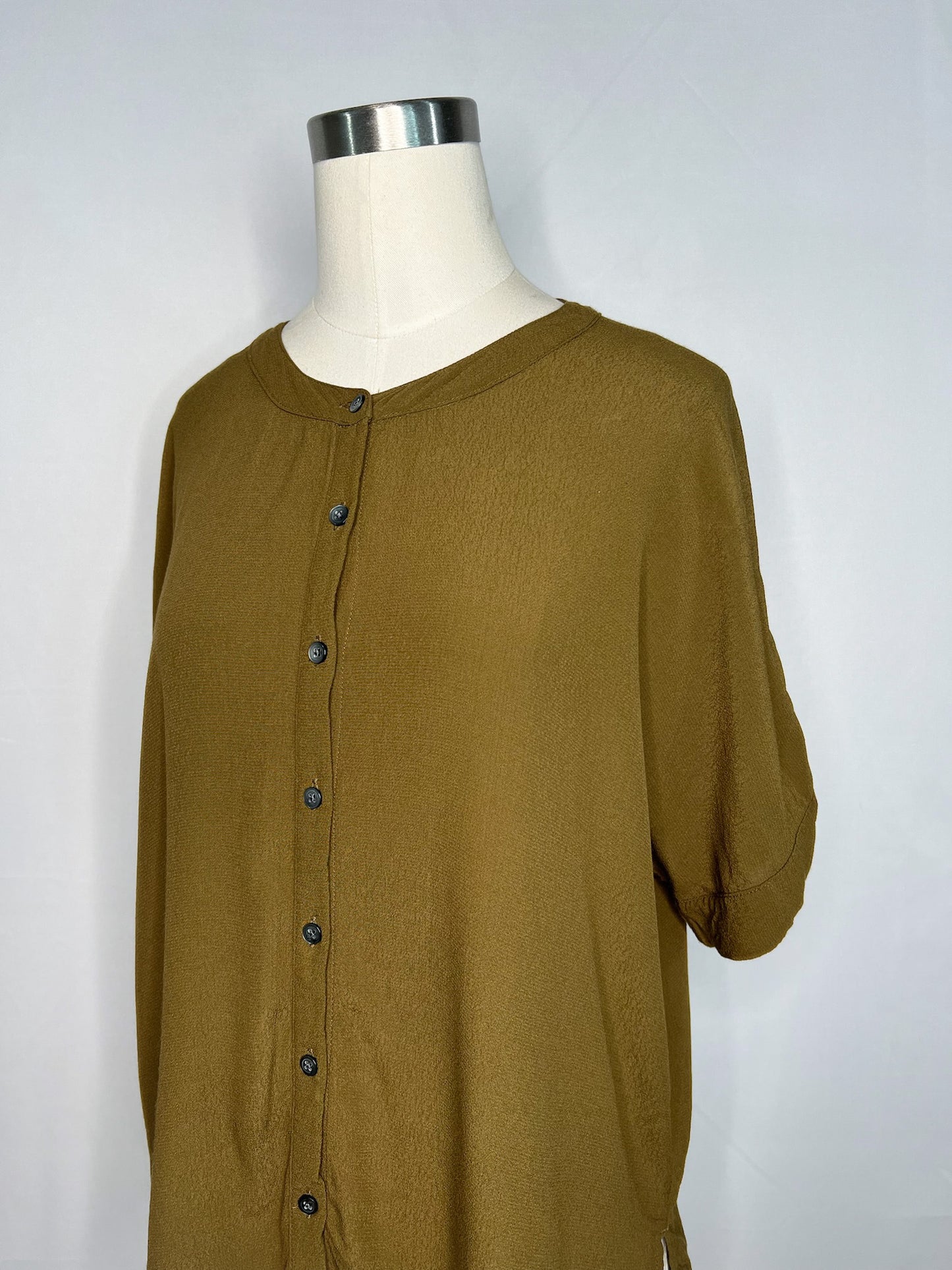Madewell Getaway Oversized Button-Down Shirt in Olive | M