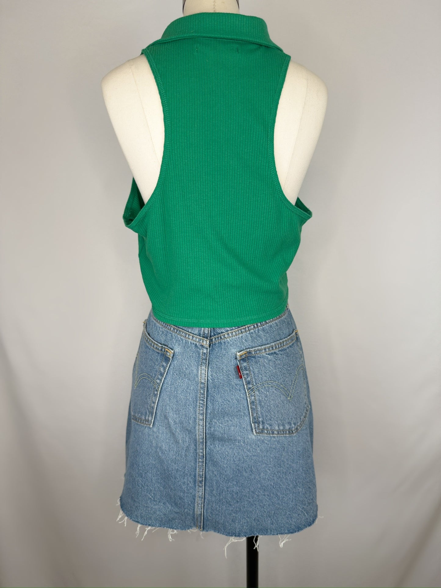 Urban Outfitters Button Down Vest Crop Top in Bright Green | L